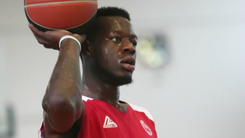 Παρελθόν ο Τζάκσον, βλέπει Κοβίλ η ΑΕΝΚ