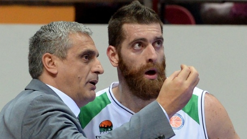 Πεδουλάκης: «Κλειδί για τη νίκη η άμυνα»