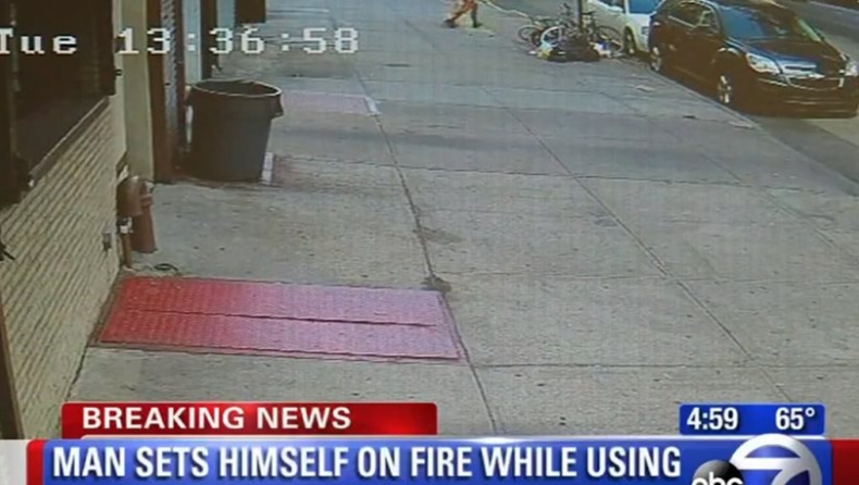 Φλεγόμενος άντρας στο Μπρούκλιν (vid)