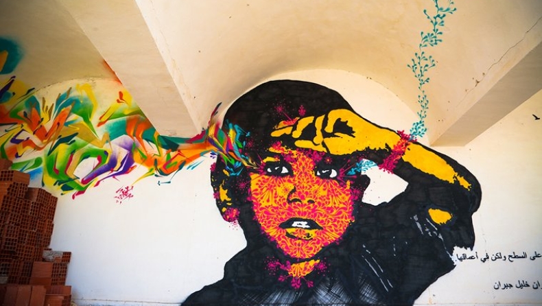 Ένα χωριό μετατράπηκε σε υπαίθριο «μουσείο» graffiti (pics)