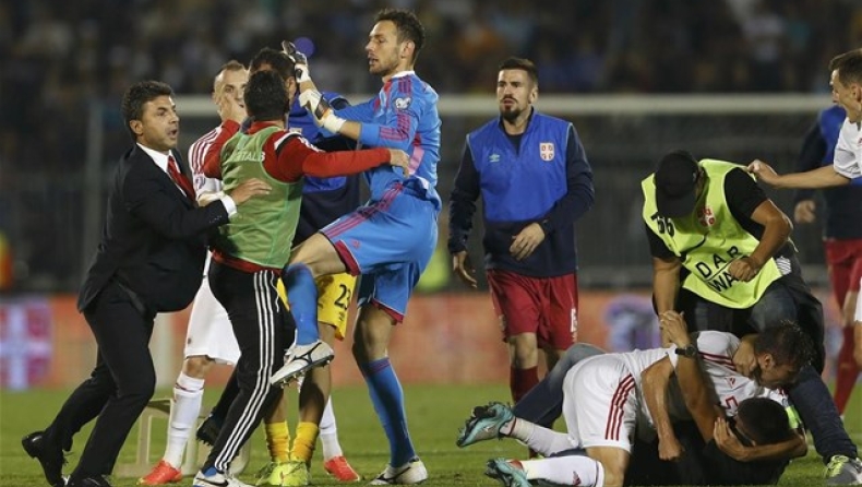 FIFA και UEFA: «Όχι πολιτική στο ποδόσφαιρο»