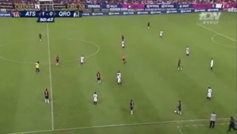 «Επίθεση» αγάπης και γκολάρα Ροναλντίνιο! (vids)