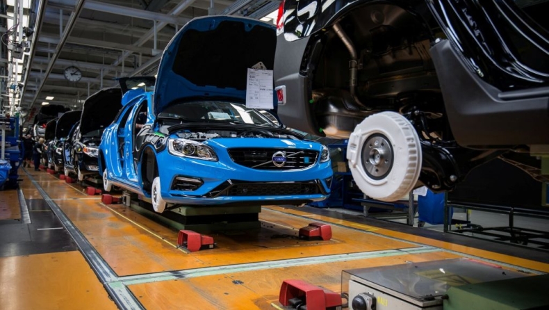 Χρυσές δουλειές κάνει η Volvo