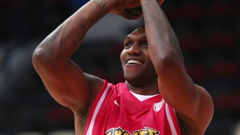 Με το μυαλό στο Βελιγράδι και η... φυγή του Σίμονς