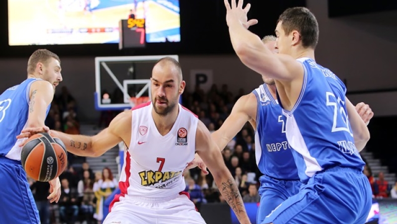 Πεντάκωπος άνευ πηδαλιούχου