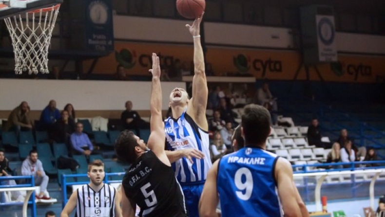 Χωρίς κόσμο και με Καβάλα ο Ηρακλής