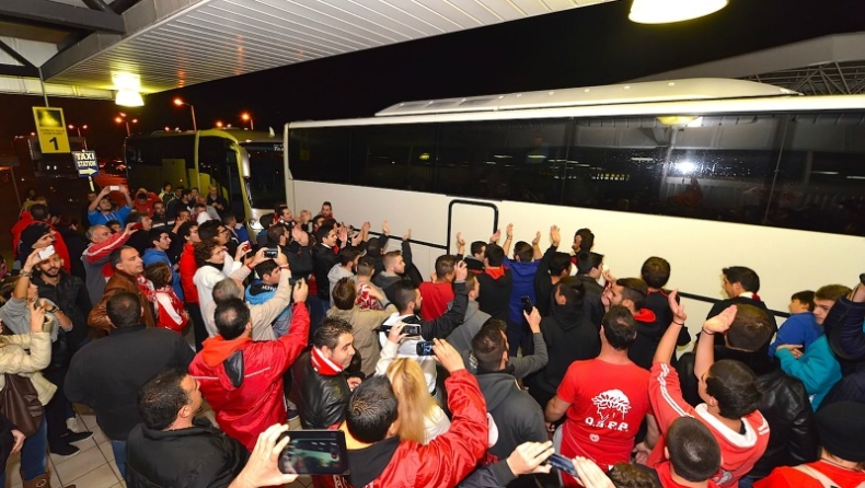 Θερμή υποδοχή και στην Κέρκυρα (vids)