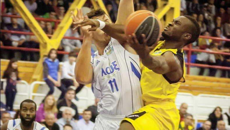 Κρατάει Αντεγκμπόγιε ο Άρης