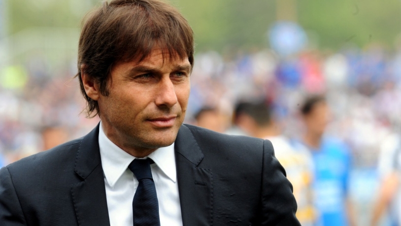 Κόντε: «Παρακολουθώ τον Μπαλοτέλι»