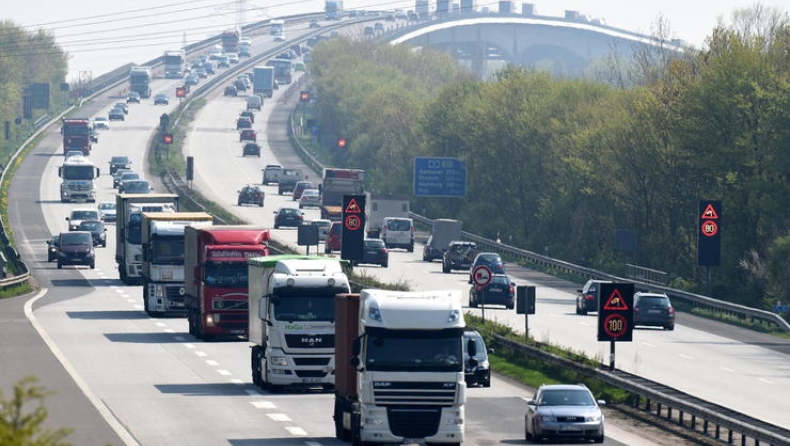Kαρτέλ από τους κατασκευαστές φορτηγών;