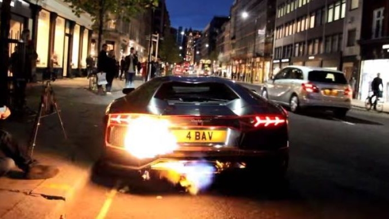 Lamborghini… φλαμπέ (video)