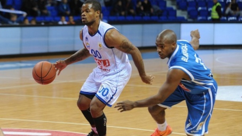 Συνεχίζει στη Μπουντούτσνοστ ο Κουκ