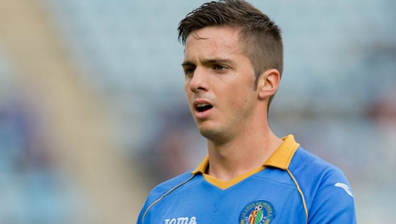 Σαράμπια και Ρουίς για Ολυμπιακό