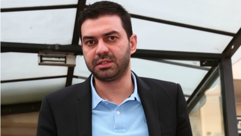 Πουλινάκης: «Τον ΟΦΗ και τα μάτια σας»