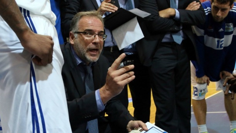 Σκουρτόπουλος: «Ομαδικότητα, ταχύτητα και ριμπάουντ»