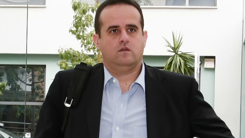 Η ερυθρόλευκη προσφορά και οι ευχές