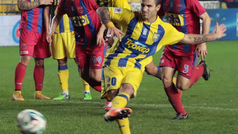 Κατάρ καλεί Μαρτίνες