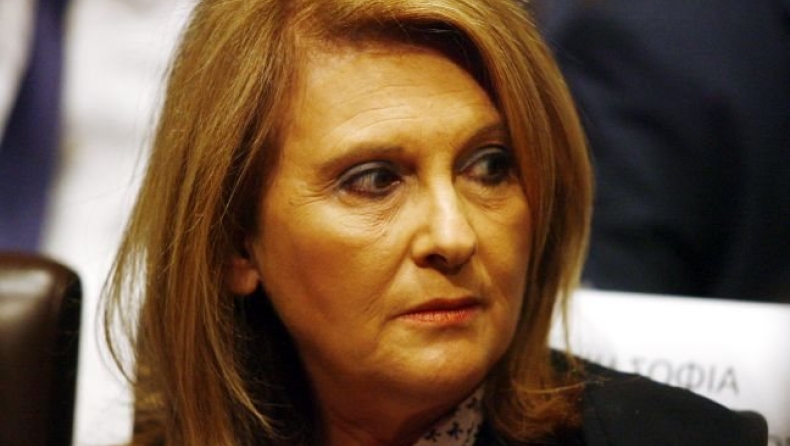 Για «παραλήρημα του ΣΥΡΙΖΑ» μιλά η Βούλτεψη