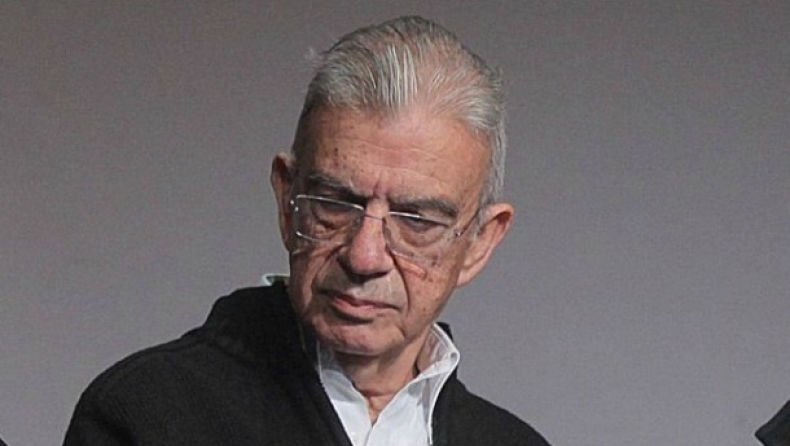 «Δημοτική Αγορά Κυψέλης, Μένης Κουμανταρέας»