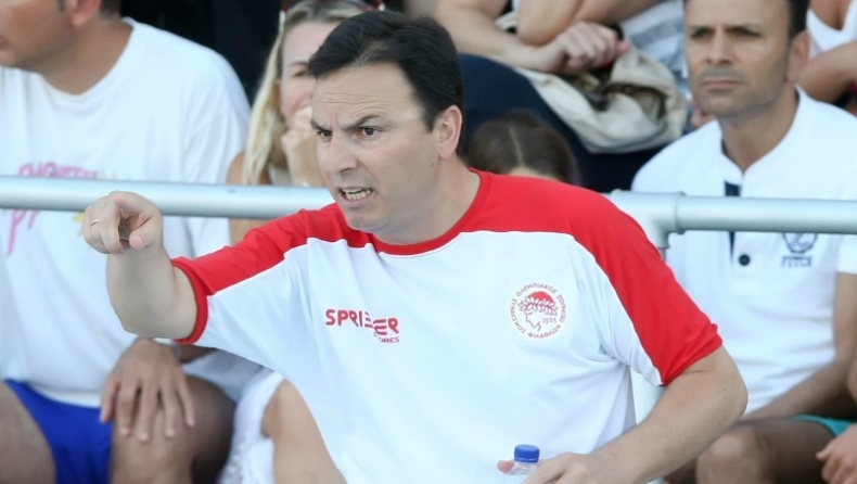 Σε εθνική και Ολυμπιακό ο Βλάχος