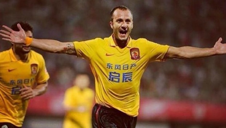 Προς Καναδά και ο Τζιλαρντίνο