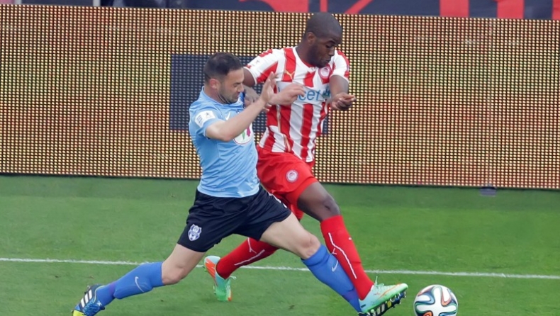 Κάμπελ: «Μιλάω με την Άρσεναλ και αποφασίζω»!