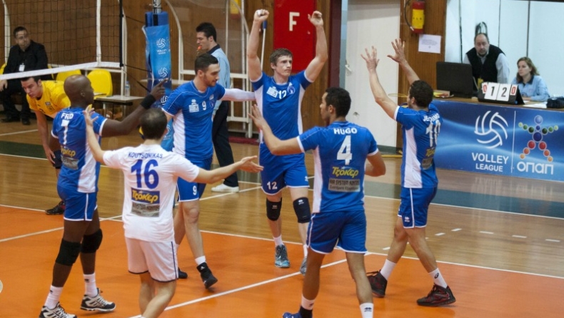 Έσπασε το ρόδι η Λαμία