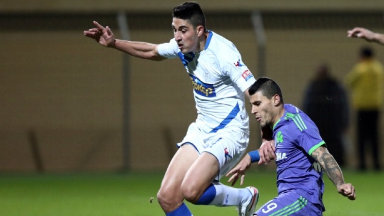 Παίρνει Μανωλά, ανακοινώνει Λεάλ