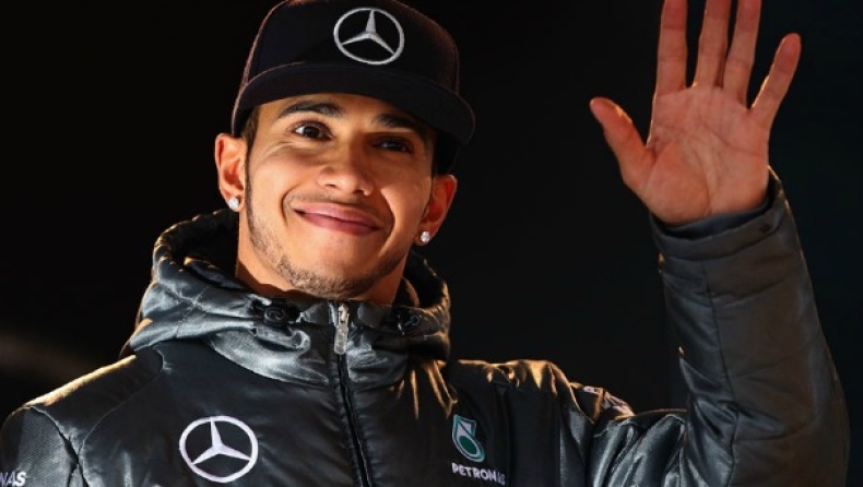 Χάμιλτον: «Δεν υπάρχει άγχος»