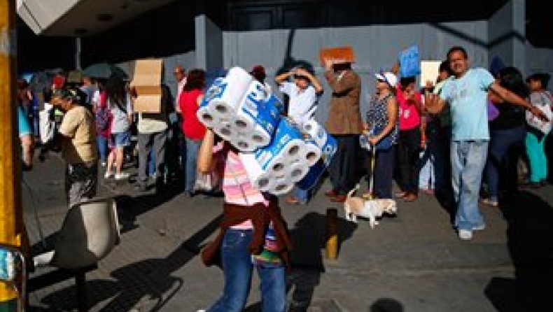 Το απόλυτο χάος στη Βενεζουέλα (pics)