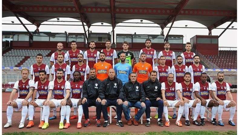 «Βυσσινί» ευχές