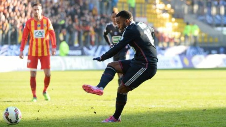 «Βλέπει» Λακαζέτ η Σίτι