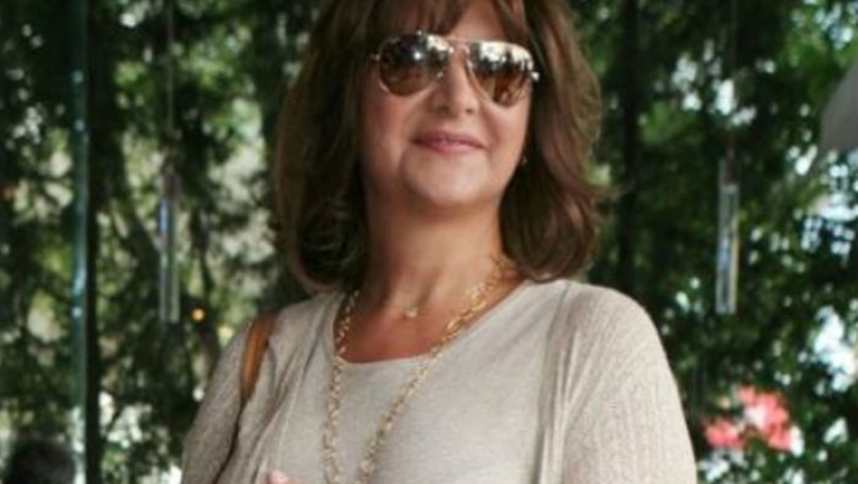 Eξαλλος ο Πεταλωτής με τη Mαρία Χούκλη (pic+vid)