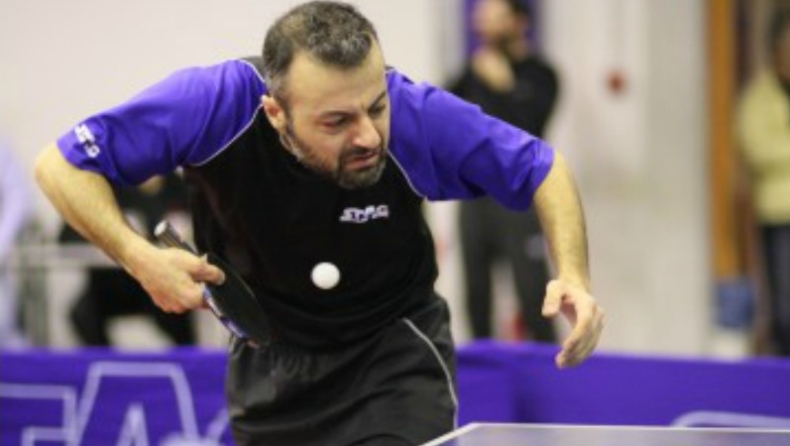 Ο Λαγογιάννης το φλουρί!