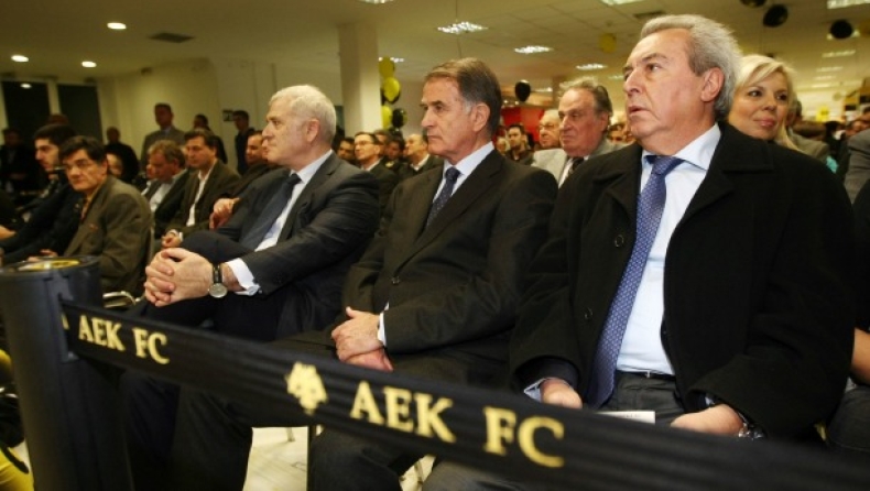 Με Ασλανίδη και Μπάγεβιτς η αποστολή της ΑΕΚ