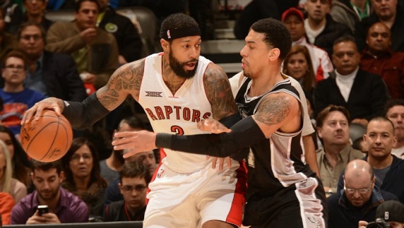 Τζόνσον & Τζόνσον καθάρισαν τους Σπερς!