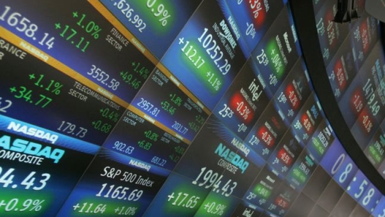 Ανεβαίνει το ευρώ μετά τη συμφωνία στις Βρυξέλλες