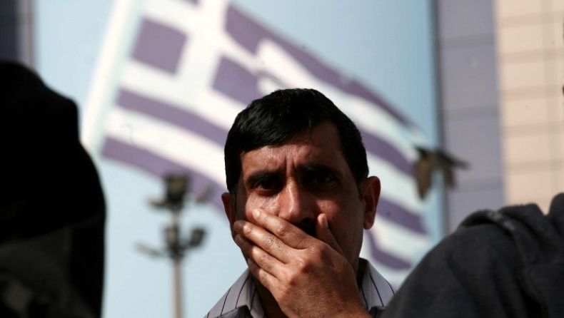 «Μειώνεται, αλλά παραμένει ο ρατσισμός στην Ελλάδα»