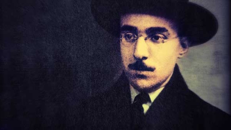 Κρυμμένοι πίσω από την κοινή γνώμη