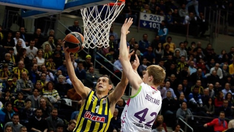 Φενέρμπαχτσε - Λαμποράλ Κούτσα 91-90 (vids)