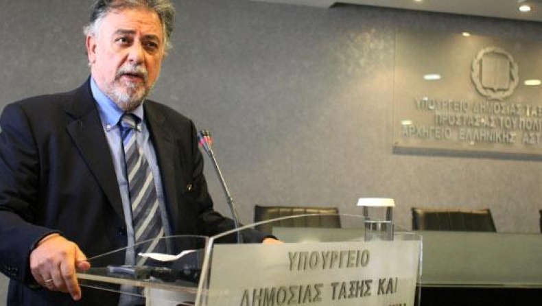 Πανούσης: Τέλος τα χημικά στις πορείες