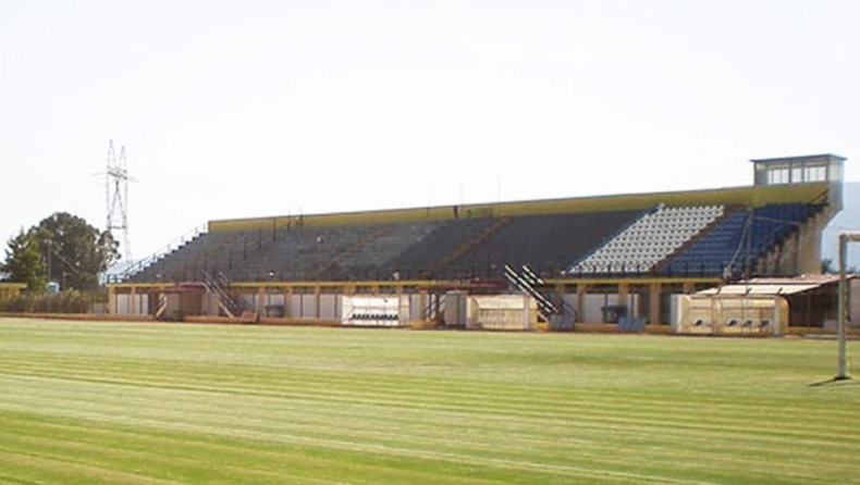 Ζητάει προβολείς και στέγαστρο η Ζάκυνθος