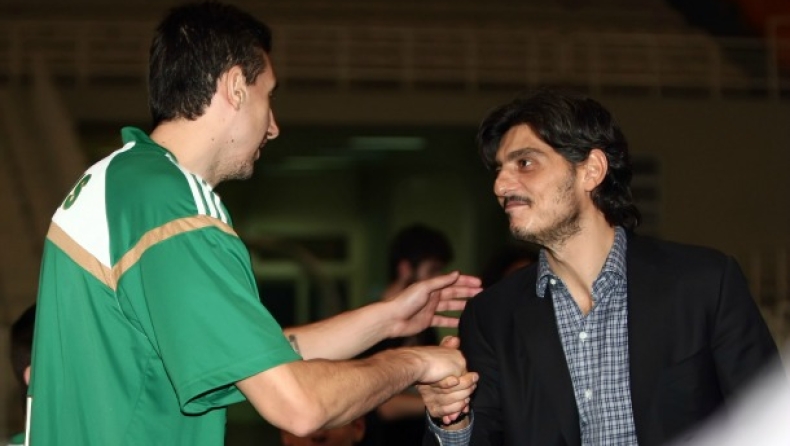 Ο Δημήτρης Γιαννακόπουλος αποθεώνει τον Διαμαντίδη!