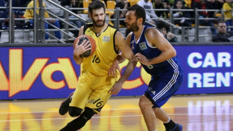 Παραμένει εκτός ο Μούρτος