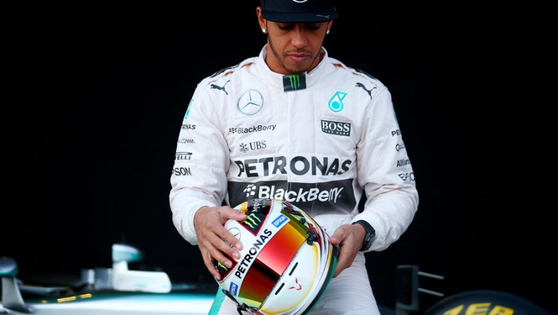 Χάμιλτον: «Στο τελευταίο στάδιο οι συζητήσεις με Mercedes»
