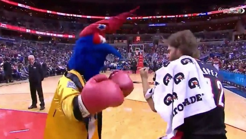 Λόπεζ vs. Μασκότ: Part... ; (vids)