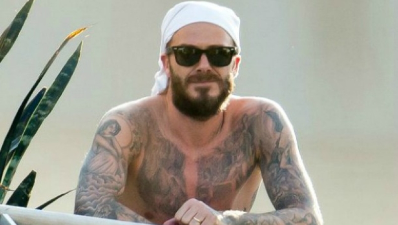 Ο David Beckham αγνώριστος ως ηλιοκαμένος χίπστερ! (pics)