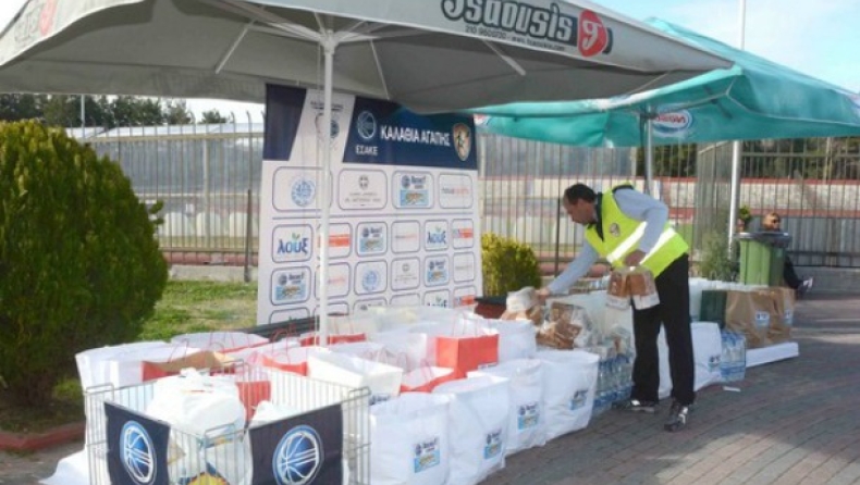 Ο Δήμος Ήλιδας έβαλε «Καλάθια Αγάπης» (pics)