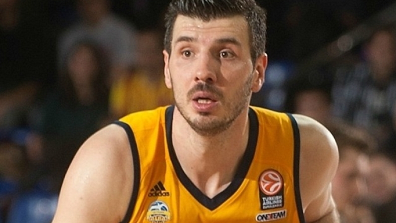 Μπάνιτς: «Μόνο αν παίξουμε τέλεια...»