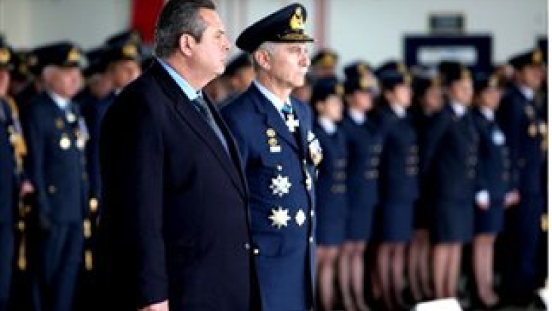 Έρχεται διετής θητεία με αμοιβή στο στρατό